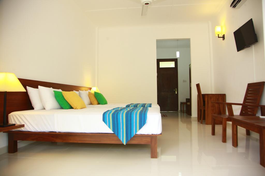 Samwill Holiday Resort Kataragama Habitación foto